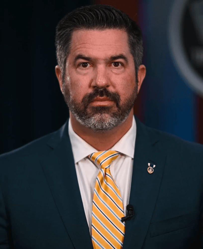 Sean Parnell presenting the Pentagon Weekly SITREP, May 2, 2025.