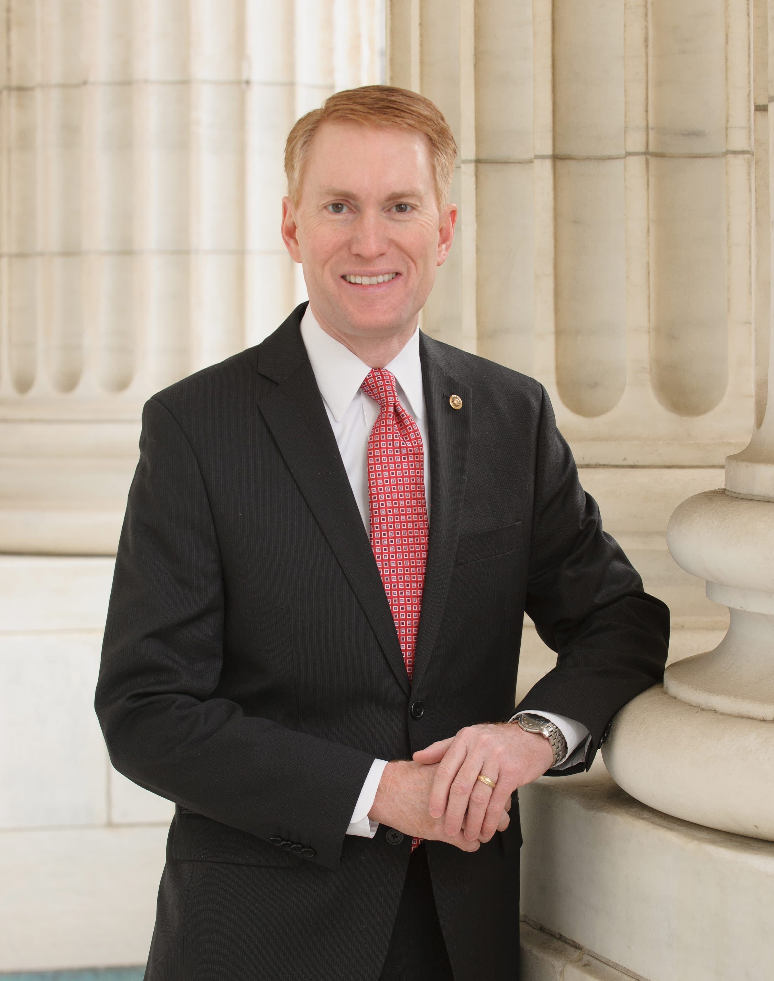 Official Senate portrait of James Lankford