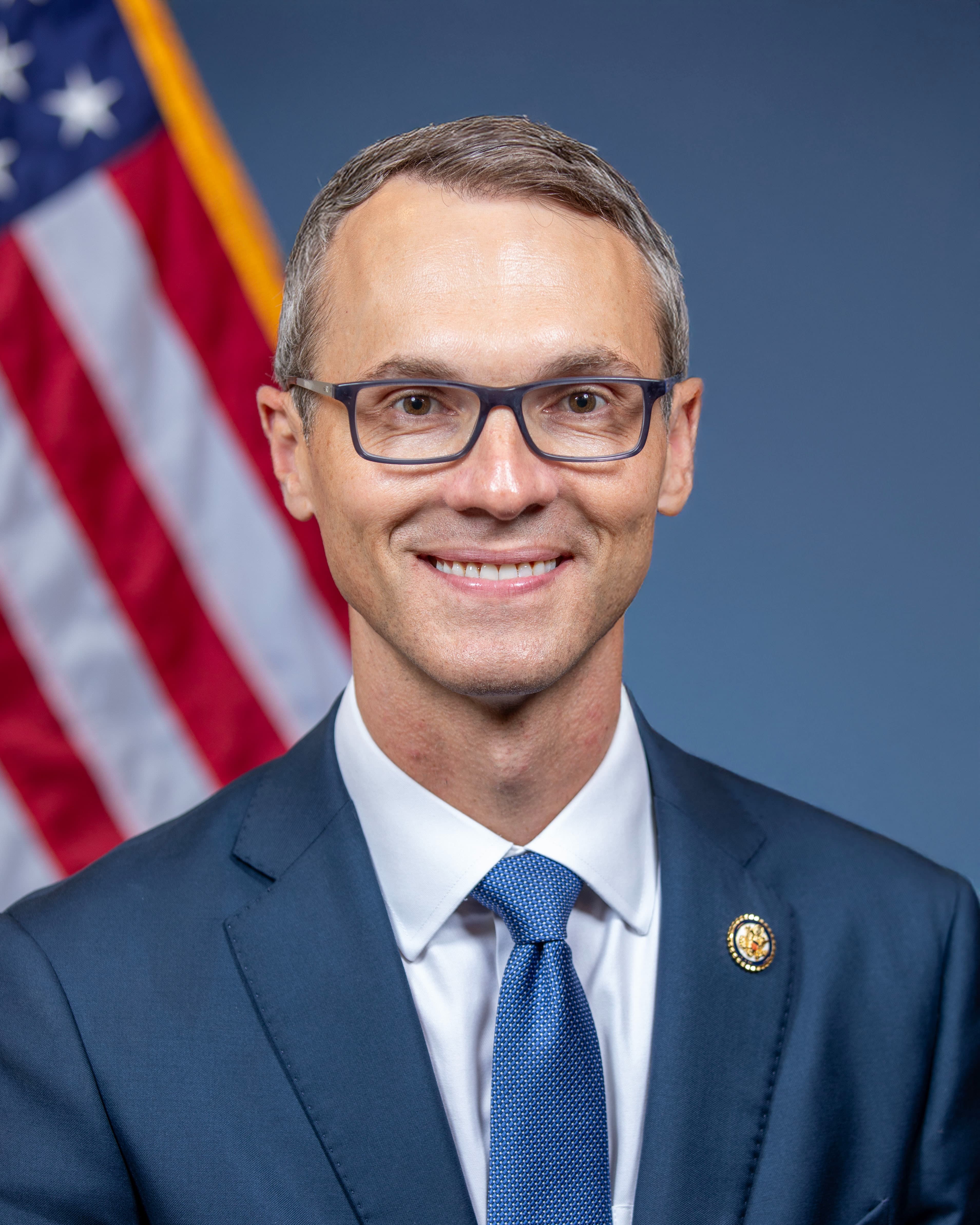 Official congressional portrait of James Walkinshaw