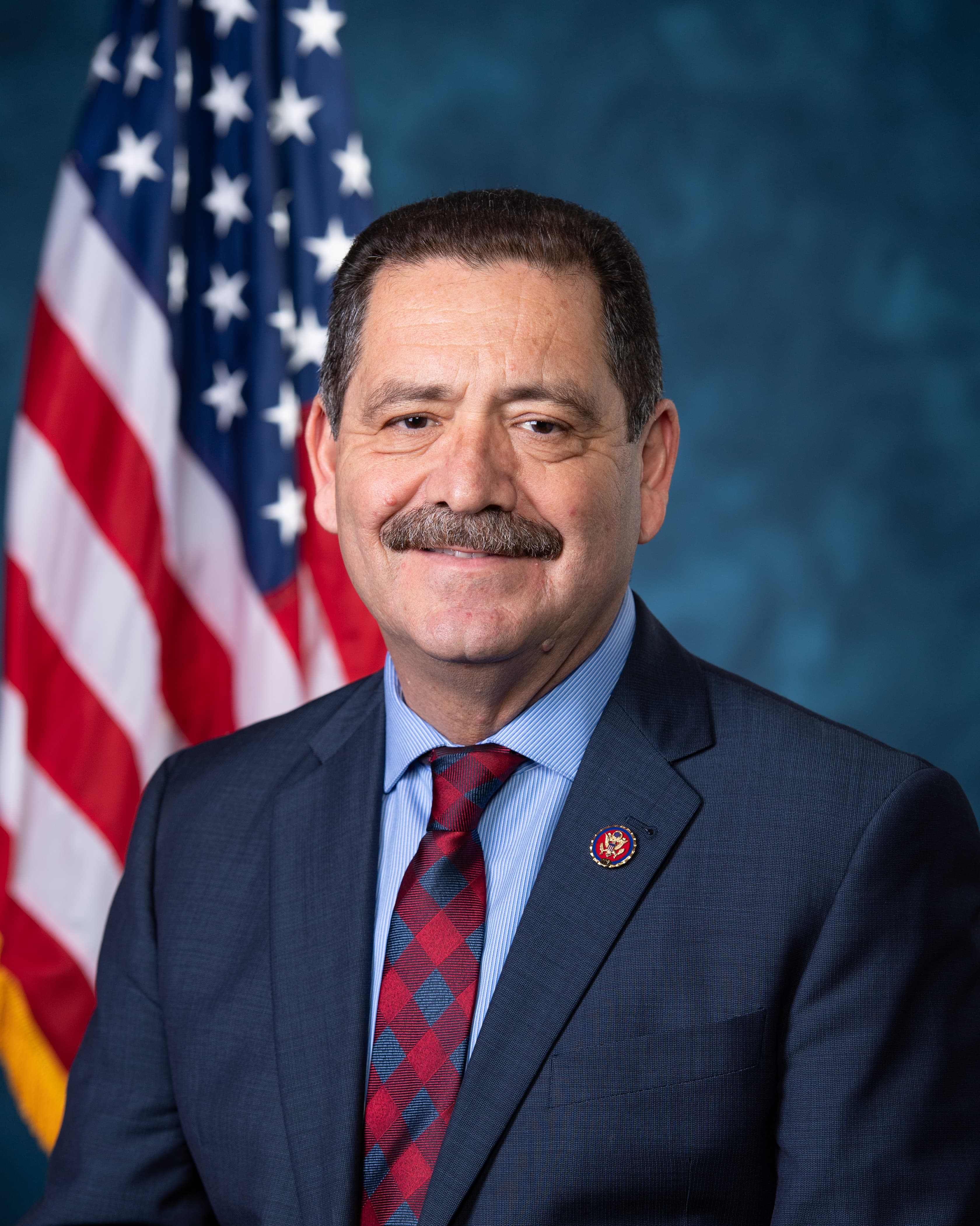 Official congressional portrait of Jesus Chuy Garcia
