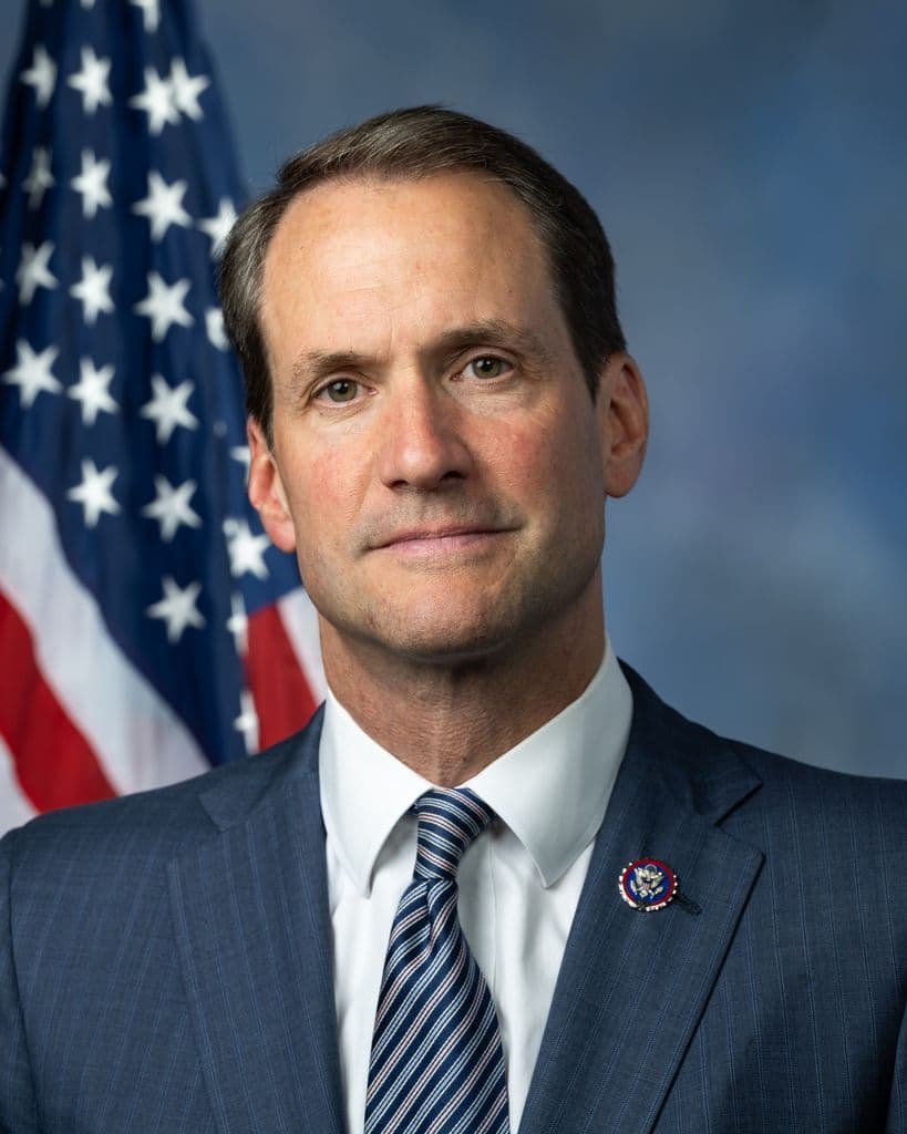 Official House portrait of U.S. Representative Jim Himes