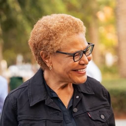 Portrait of Karen Bass