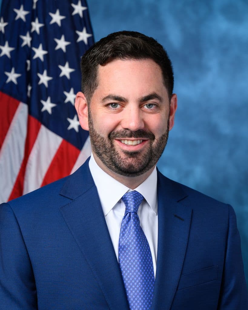 Mike Lawler official congressional portrait, 118th Congress