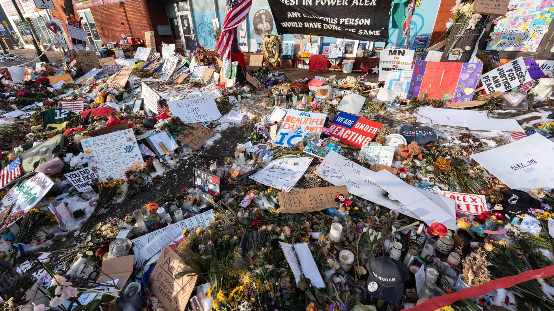 A memorial for Alex Pretti on Nicollet Avenue in Minneapolis.