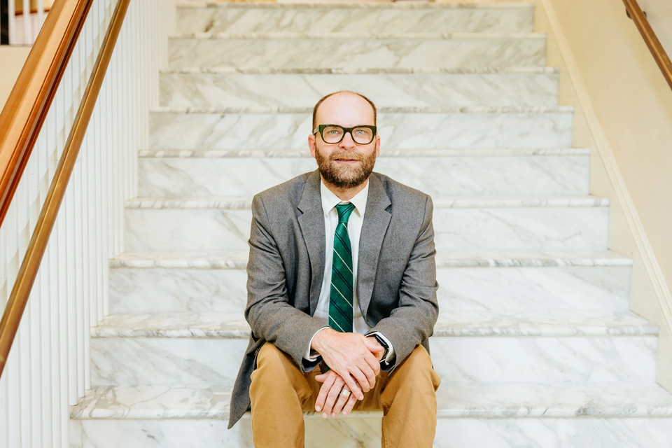 Portrait of Andy Ellis