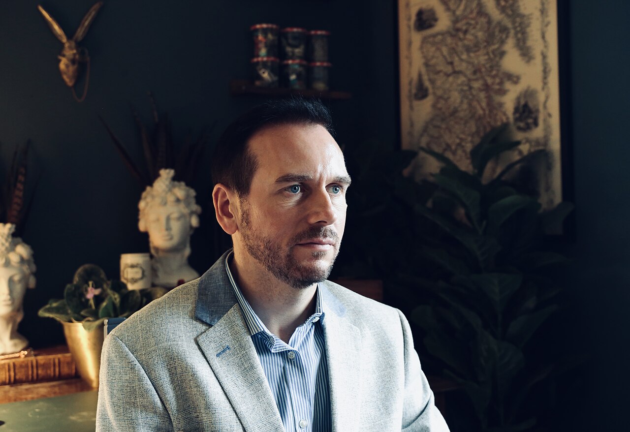 Portrait of Grant Harrold