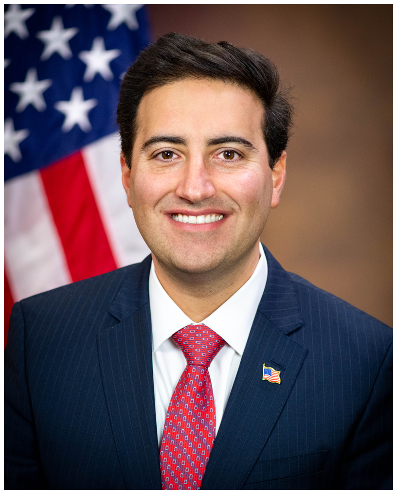 Portrait of Omeed Assefi